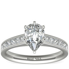 鉑金迫鑲公主方形鑽石訂婚戒指（1/2 克拉總重量）